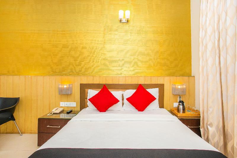 فندق بنغالورفي  فندق سانديش كينجستون جانديناجار المظهر الخارجي الصورة